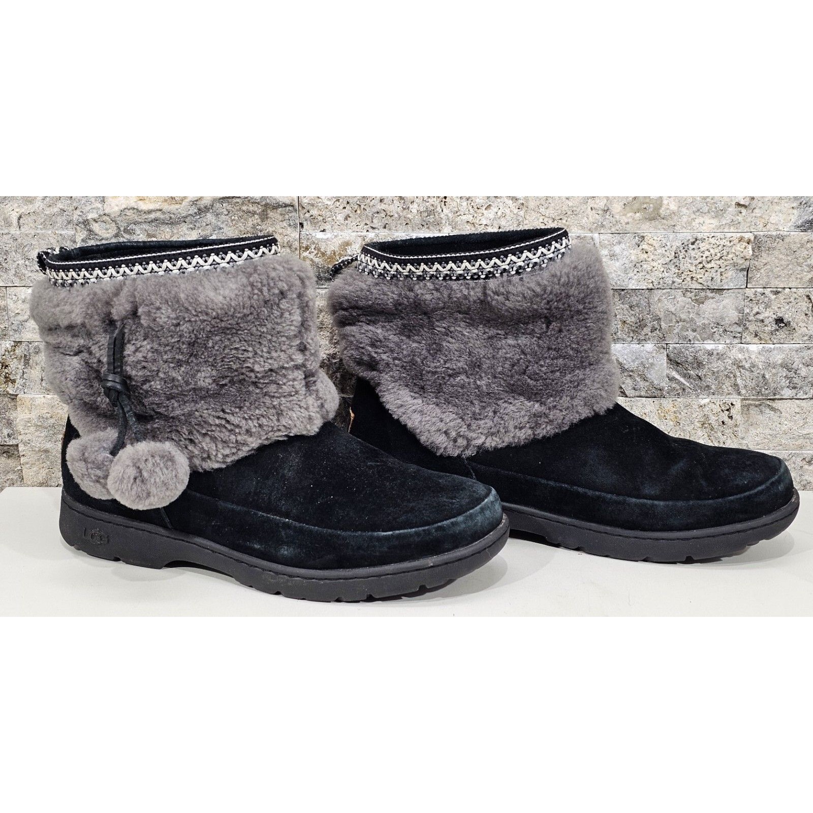 Ugg Waterproof Boots Womens 10 Black Insulated Winter Cozy Apres Ski Resort Boho